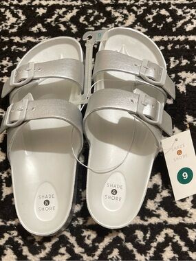 Shade & Shore Kids Metallic Silver Double-Strap Slide Sandals